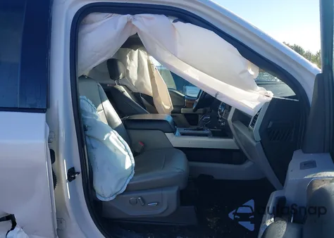 2018 Ford F-150 Lariat z USA, uszkodzony, nr VIN 1FTEW1EG9JKE34150